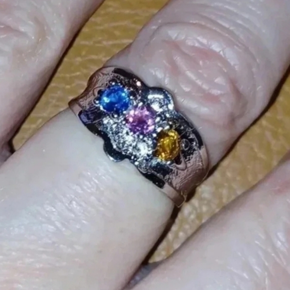 💙🌹Gold-plated Mother's ring. White - Picture 1 of 7